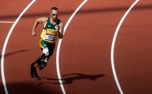 800px-Oscar_Pistorius,_the_first_round_of_the_400m_at_the_London_2012_Olympic_Games